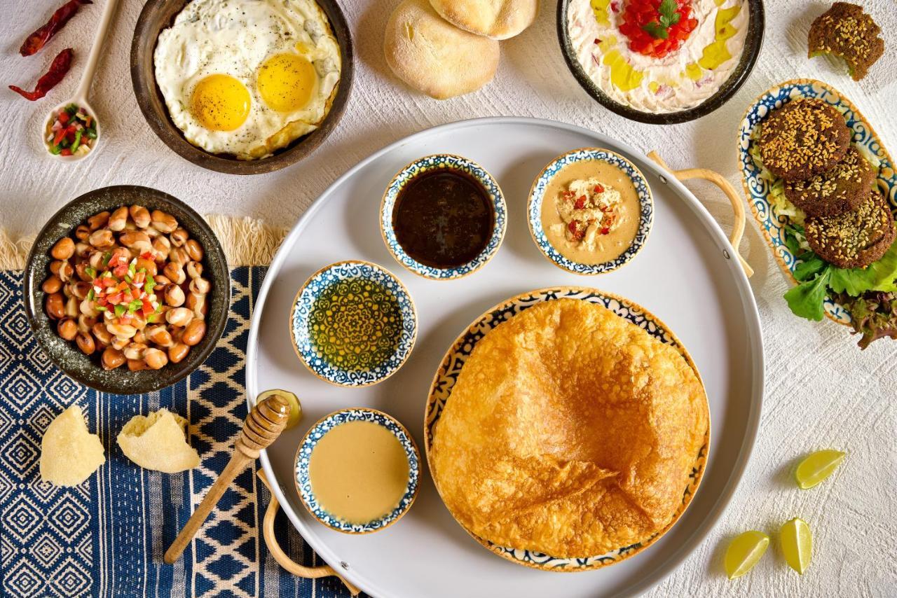Benben By Dhara Hotels - Adults Only أسوان المظهر الخارجي الصورة A typical breakfast in Tunisia